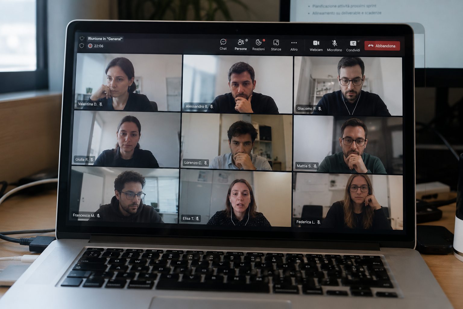 Riunione in videochiamata con un cliente: lavoriamo con le aziende in tutta Italia